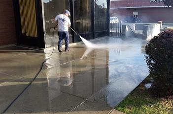Commercial entrance washing result