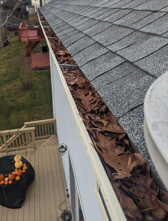 Gutter cleaning result by The Powerwash Guys